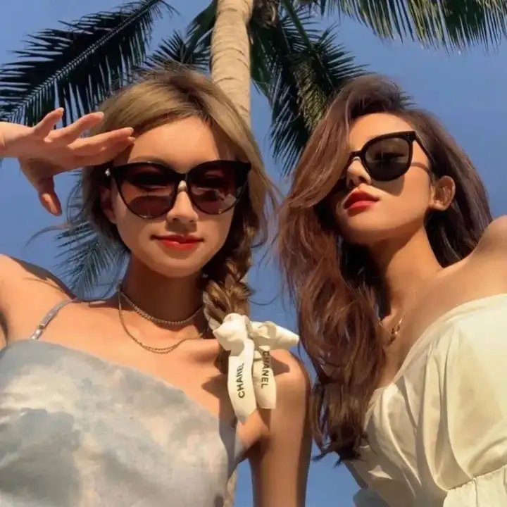 隔窗恋爱:飘洋过海